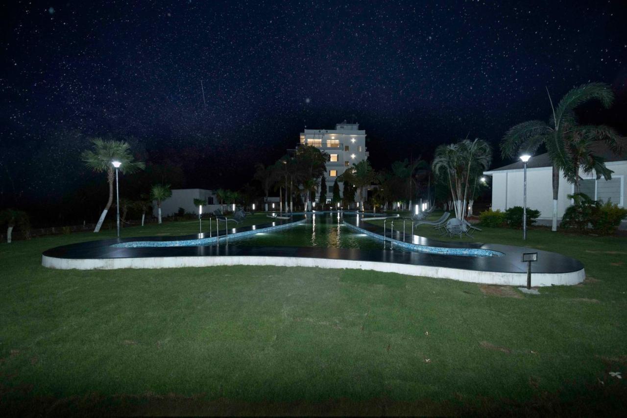 Samudra Resorts And Spa Puri Exteriör bild